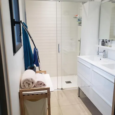 Noelia Maison Familiale 120m2 A 300m De La De Bonne Source Prázdninový dům *